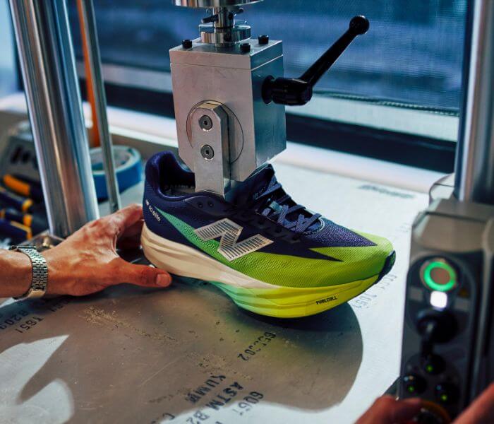 New Balance FuelCell SuperComp Elite v5