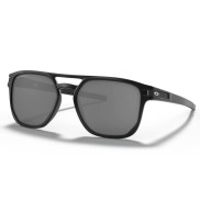 Oakley Latch Beta Prizm Black Polarized, Matte Black