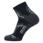UYN Trekking 2in Merino Low Cut Men's Socks, Black/Grey
